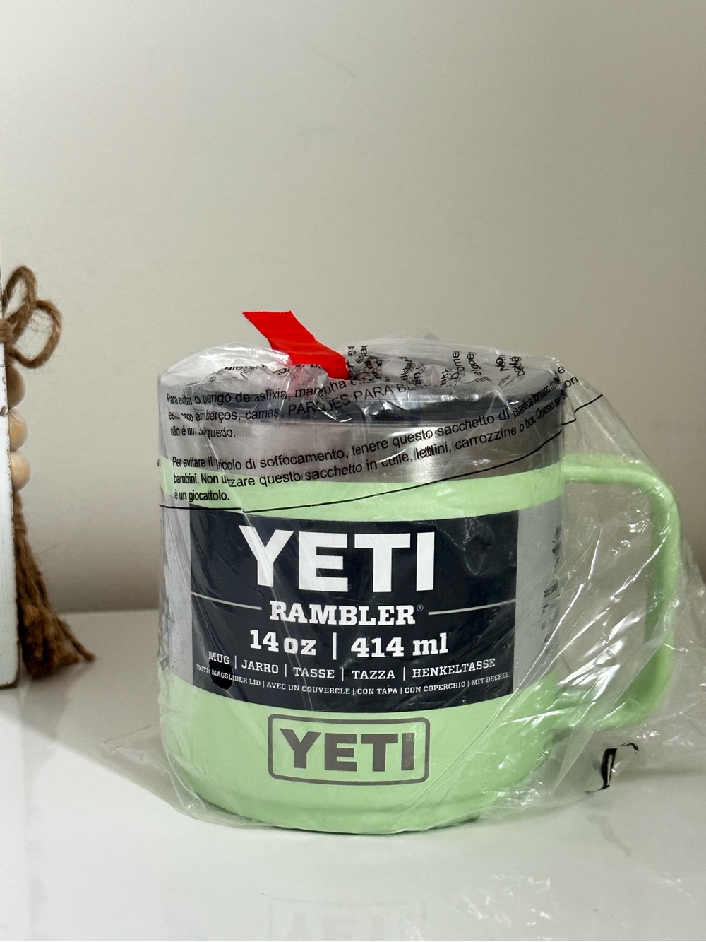 Yeti Rambler 14 oz Mug in Lime Green Brand New